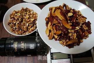 Autumn Nourishing Yin and Nourishing Lungs-black Sesame Walnut Donkey-hide Gelatin Cake recipe