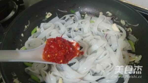 Stir-fried Chencun Noodles recipe