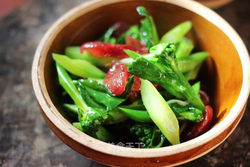 Light and Crisp---kale Fried Cantonese Sausage recipe