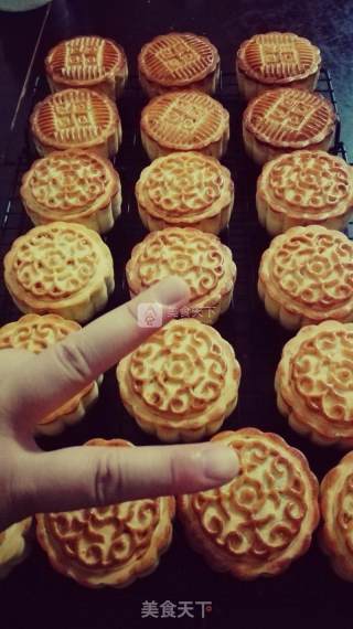 Five Kernel Moon Cakes recipe