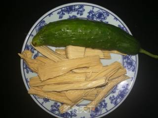 Yuba Mixed with Cucumber recipe