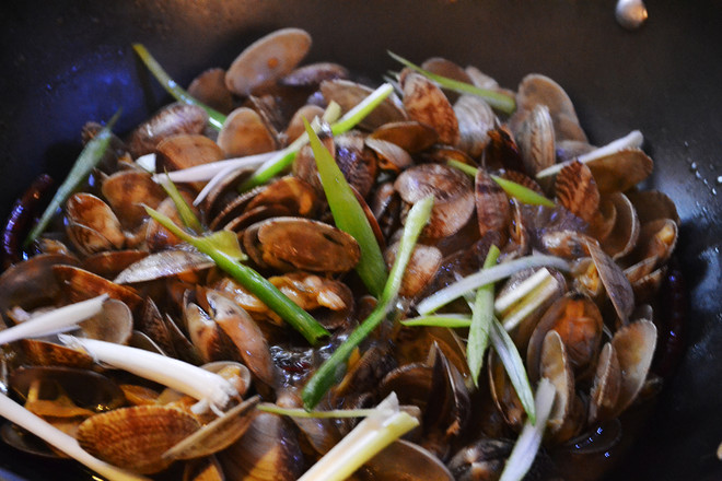 Spicy Fried Clams recipe