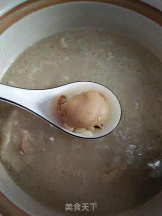 Stewed Trotters Soup recipe