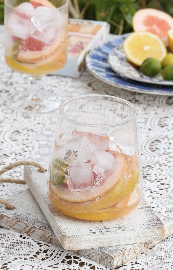 Icy and Pleasant Lemon and Grapefruit Sparkling Water recipe