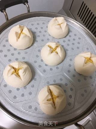 How to Make Custard Buns with Custard Stuffed Buns recipe