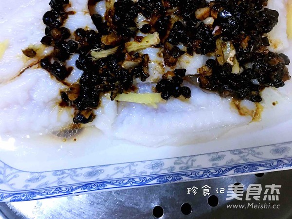 Steamed Long Liyu with Garlic Black Bean Sauce recipe