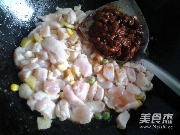 Stir-fried Diced Chicken with Diced Potatoes recipe