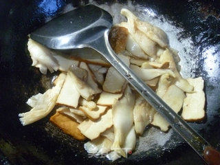 Stir-fried Oyster Mushrooms recipe