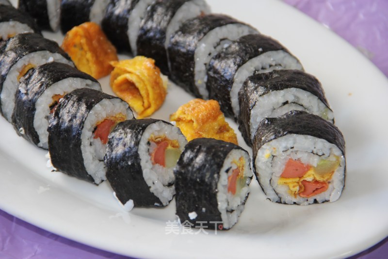 Delicious and Beautiful Seaweed Sushi recipe