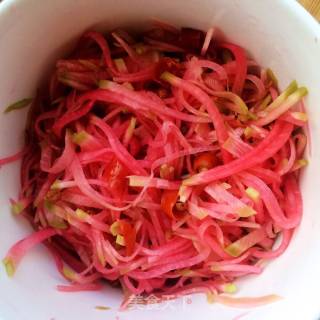 How to Quickly Pickle Shredded Radish recipe