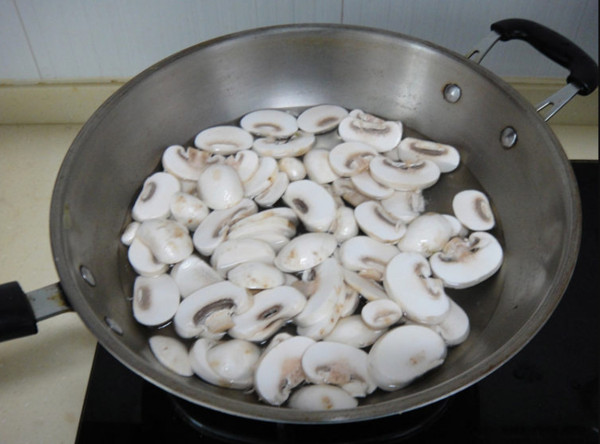 Fried Mushrooms in Abalone Sauce recipe