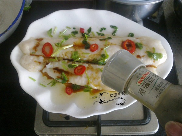 Steamed Longli Fish with Black Pepper recipe