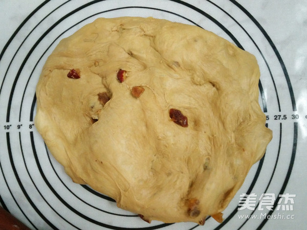 Red Date Longan Bread recipe