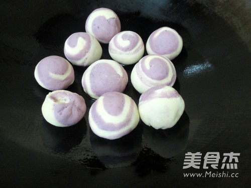Two-color Pan-fried Buns recipe