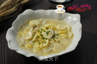 White Jade Mushroom and Egg Tofu Soup recipe