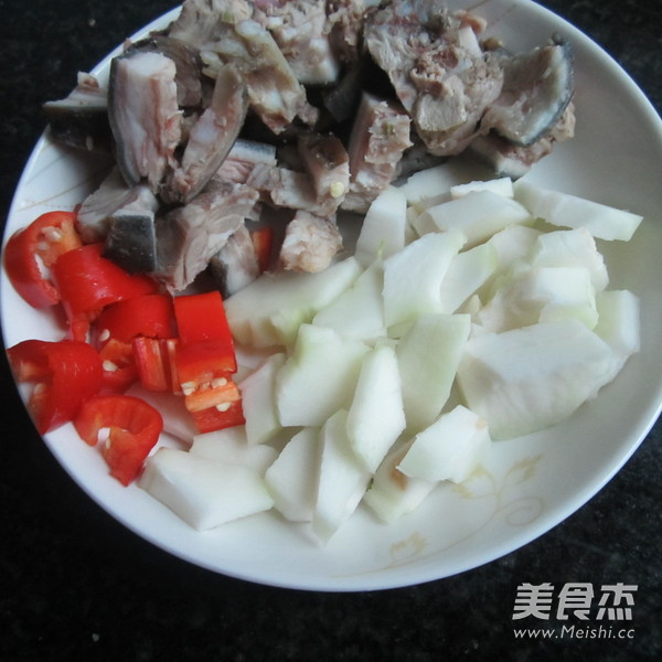 Stir-fried Donkey Meat with Fresh Mustard recipe