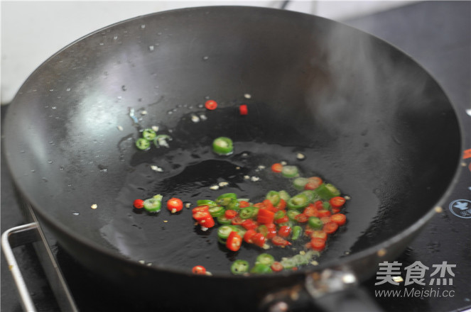 Sauce Fragrant Lotus Root Strips recipe