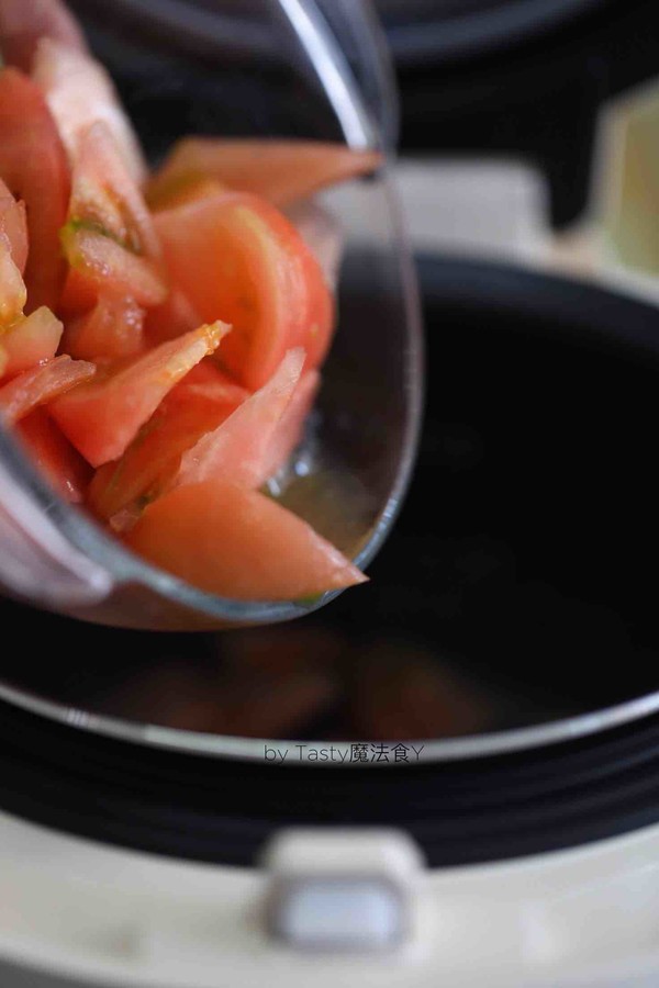 Tomato Rapeseed Noodle Soup recipe