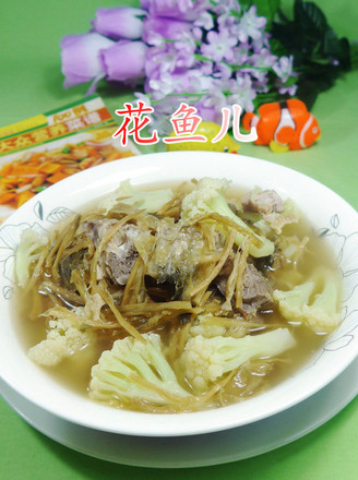 Bamboo Shoots, Dried Cauliflower and Cauliflower Keel Soup recipe