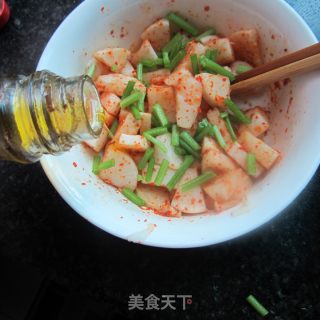 Chili Powder Mixed with Radish recipe