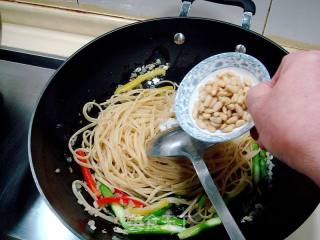 Pasta "cold-marinated Shrimp Garlic Pasta" recipe