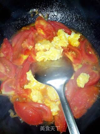 Scrambled Eggs with Tomatoes recipe