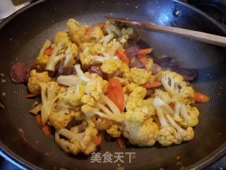 Stir-fried Yellow Cauliflower recipe