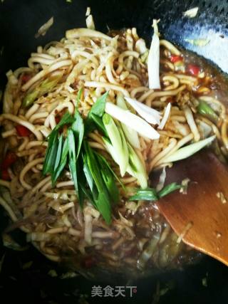 Stir-fried Noodles with Lotus Vegetables recipe