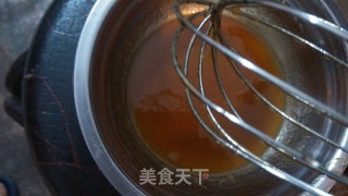 Bean Paste and Lotus Paste Mooncakes recipe