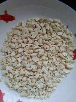 Peanuts and Peach Crisps recipe