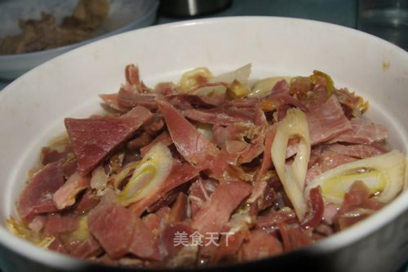 Steamed Golden Fire Ham Shredded Chinese Cabbage recipe