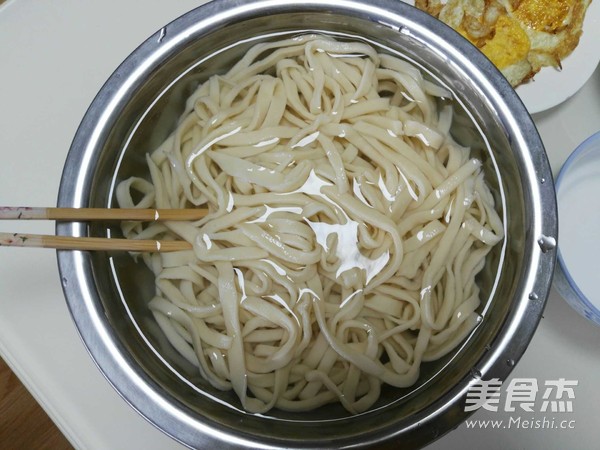 Hand-rolled Noodles with Noodles recipe