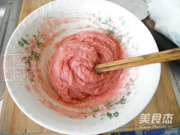 Lotus Seed Cranberry Snowy Mooncakes recipe