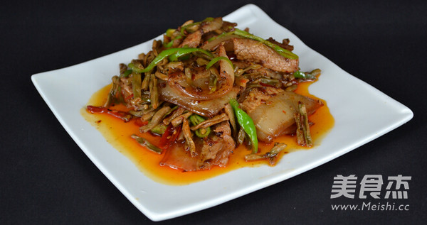 Twice-cooked Pork with Dried Cowpea recipe