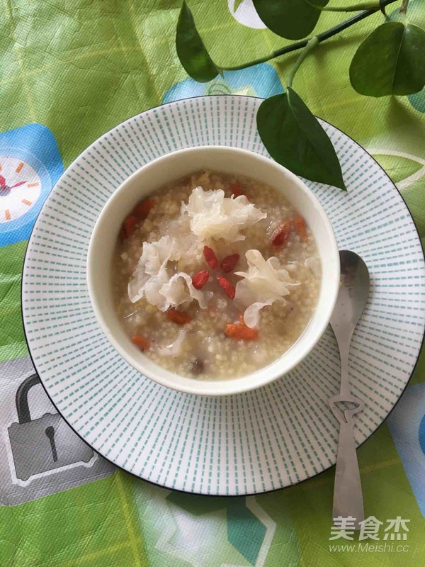 Tremella Wolfberry Millet Porridge recipe