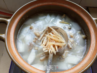 Lean Chicken Feet and Carrot Soup recipe