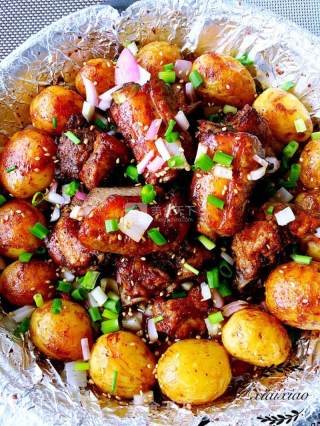 #aca烤明星大赛#cumin Pork Ribs Roasted Potatoes recipe