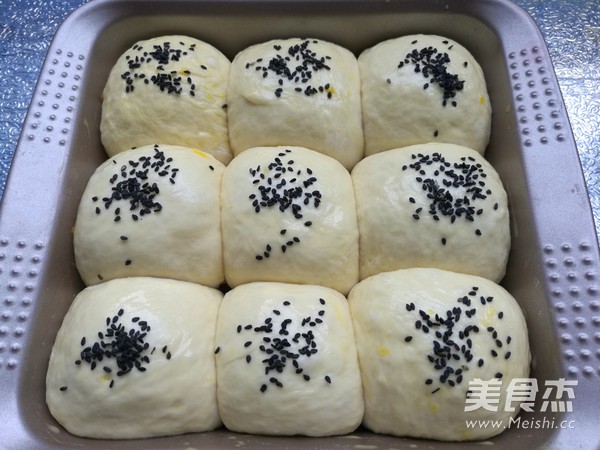 Pork Floss Meal Buns recipe