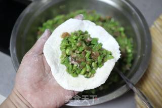 Pork, Cowpea and Mixed Grain Buns recipe