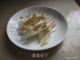 Fried Small Salted Fish recipe