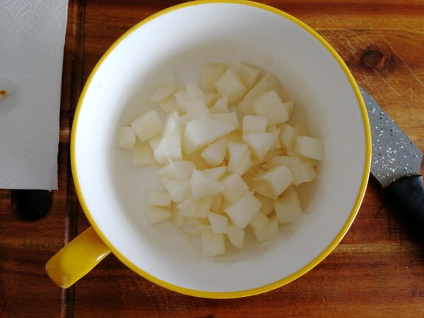 Red Date Lily Snow Pear Soup recipe