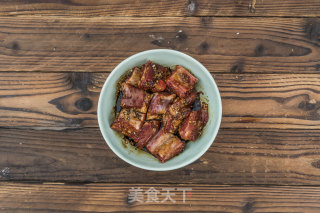 Steamed Ribs with Lotus Leaf and Glutinous Rice recipe