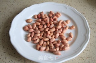Stewed Chicken Feet with Red Dates recipe