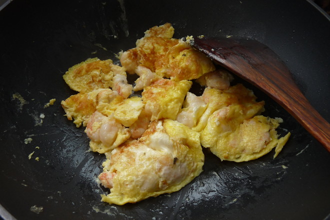 Hibiscus Shrimp and Chive Flower recipe