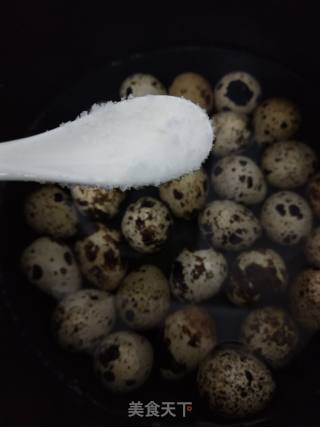 Marinated Quail Eggs recipe