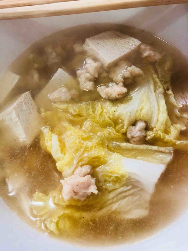 Tofu Soup with Chicken Meatballs recipe