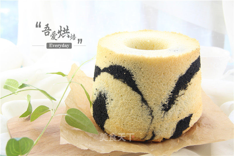 Black and White Cow Chiffon recipe