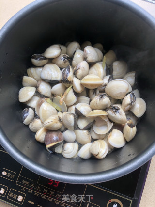 White Shell and Zucchini Soup recipe