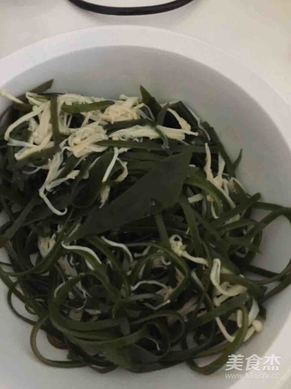 Cold Kelp Shredded Enoki Mushroom recipe