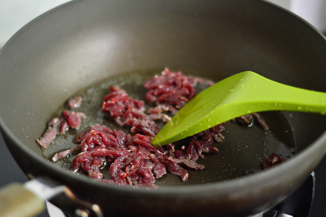 Asparagus Shredded Beef recipe